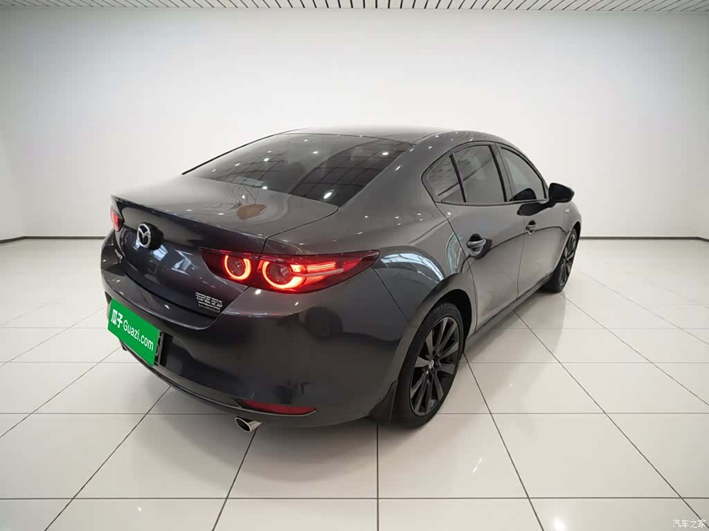 Mazda Mazda3, 2023 7