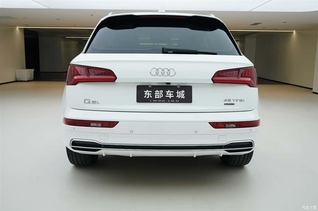 Audi Q5L, 2021 все фото