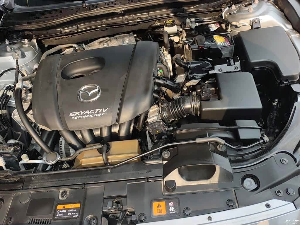 Mazda Mazda3, 2019 10