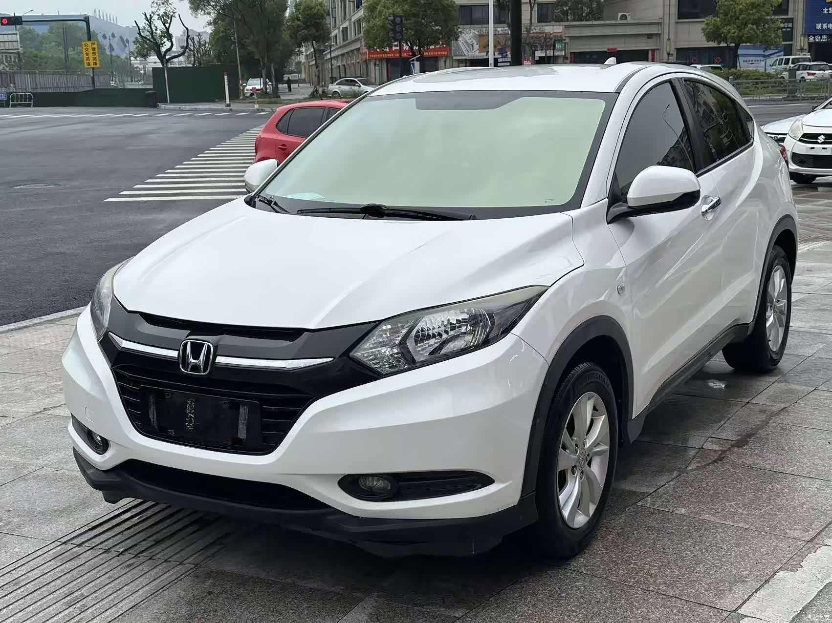 Honda Vezel, 2015 1