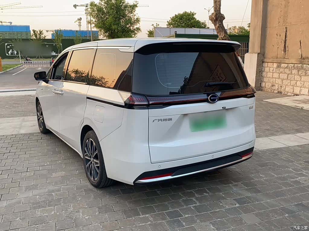 Trumpchi E8, 2024 13