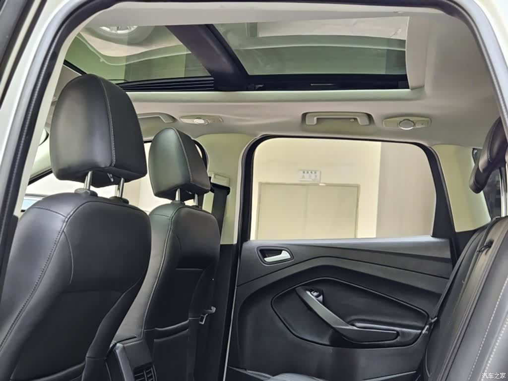 Ford Kuga, 2016 16