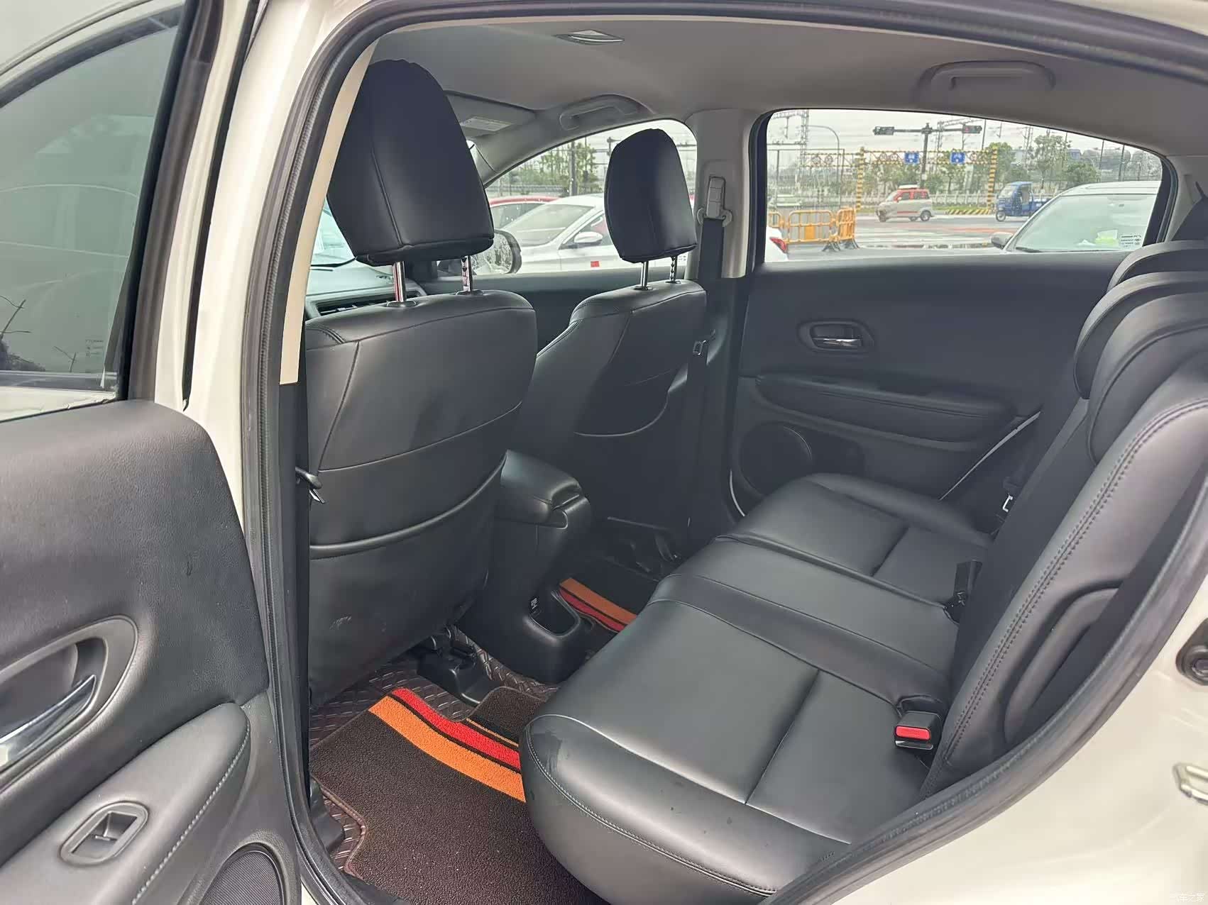 Honda Vezel, 2015 9
