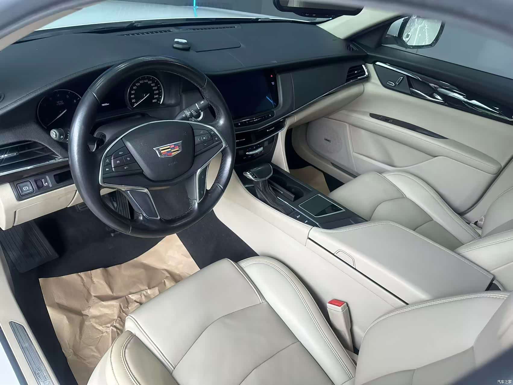 Cadillac CT6, 2018 11