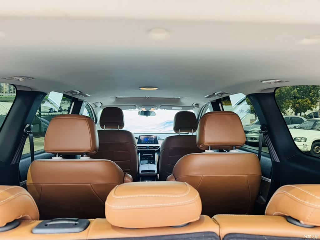 Maxus G50, 2023 8