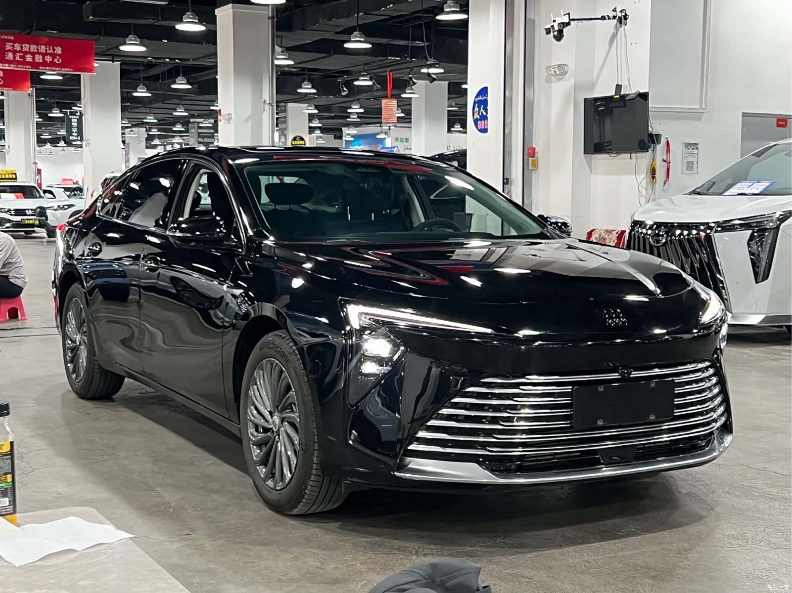 Buick LaCrosse, 2025 3