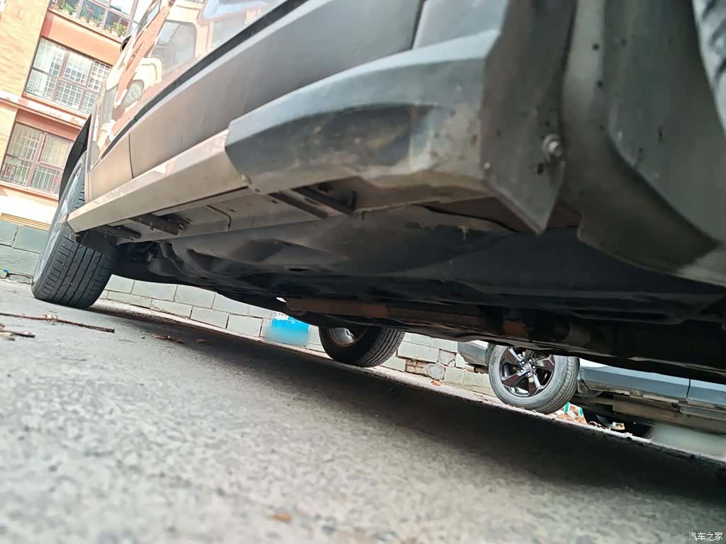 Jeep Cherokee, 2015 16