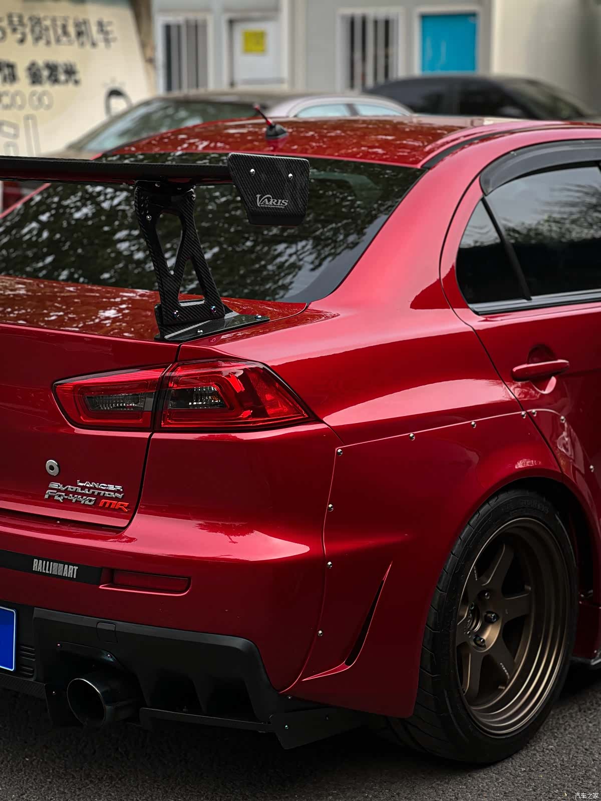 Mitsubishi LANCER, 2011 18