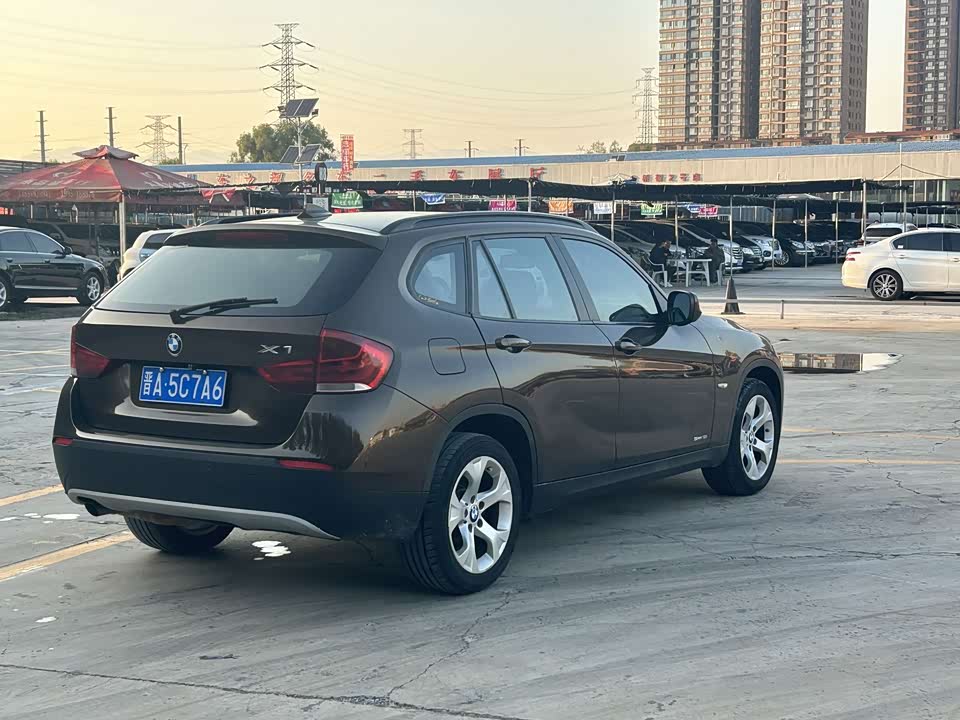 BMW X1