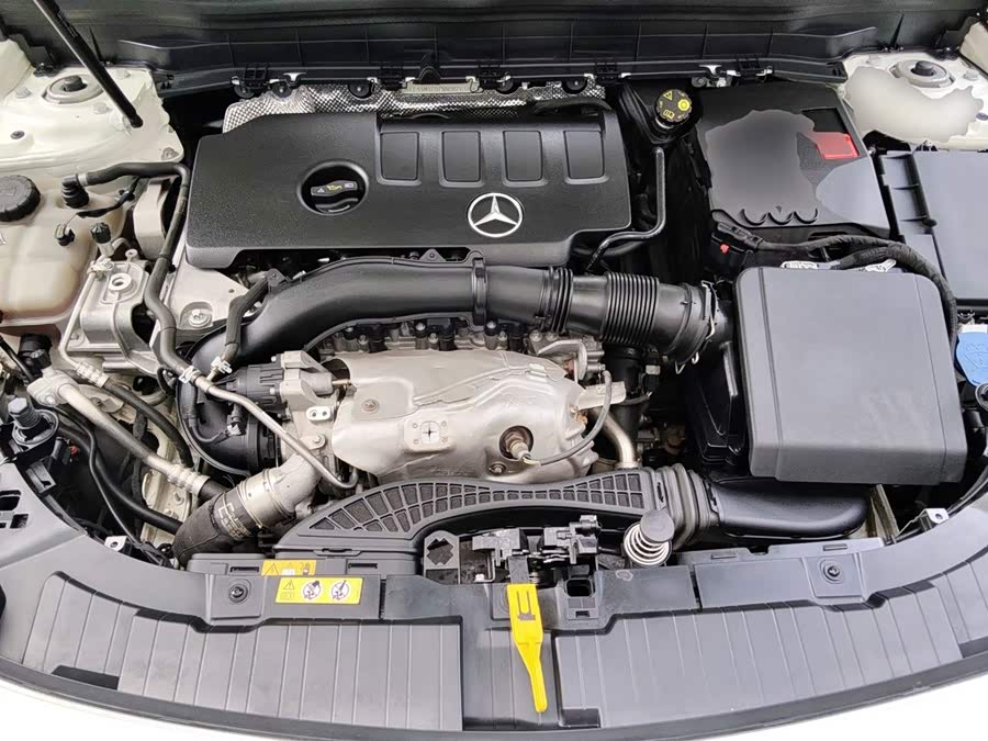 Mercedes-Benz GLB 2022, фото 11