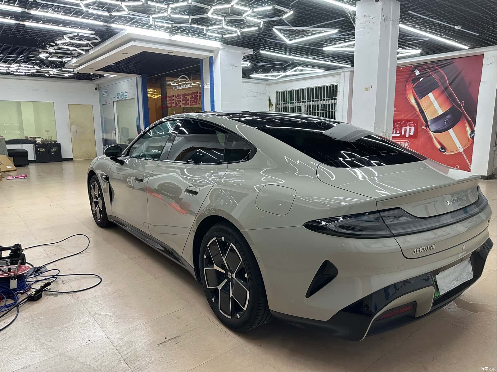 Xiaomi SU7, 2024 6