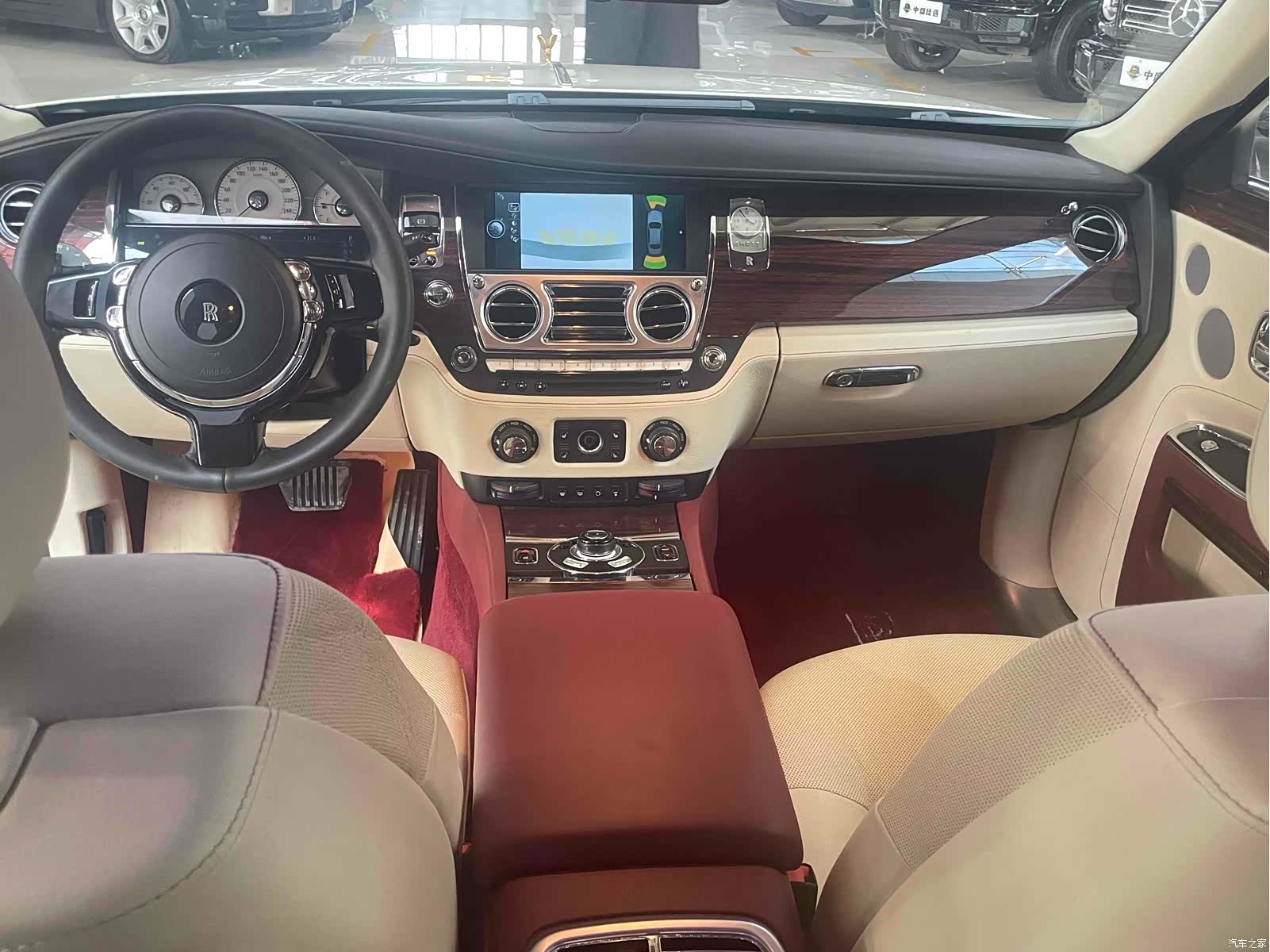 Rolls-Royce Ghost, 2013 9