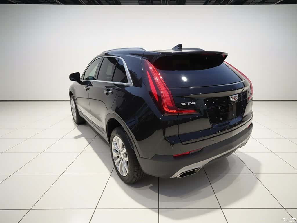 Cadillac XT4, 2019 все фото