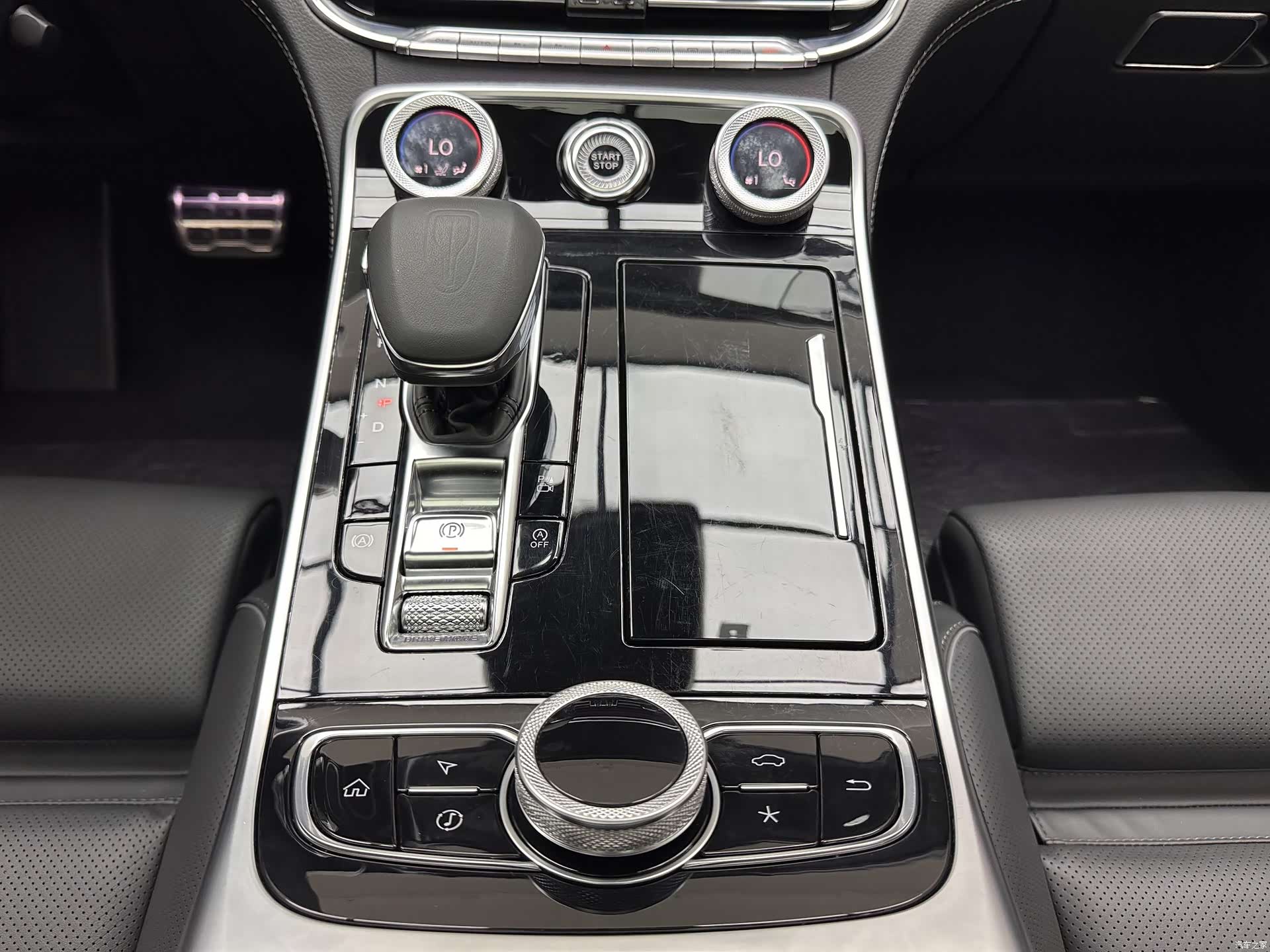 Hongqi H9, 2021 14