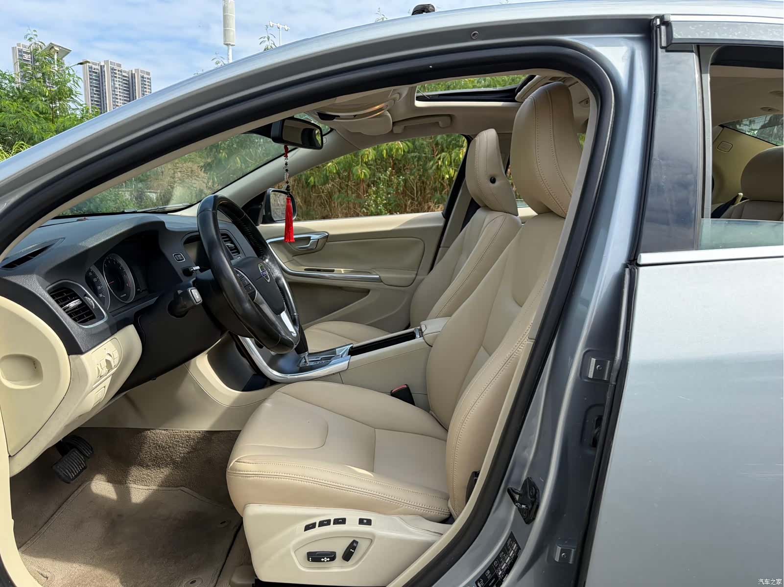Volvo S60, 2012 6