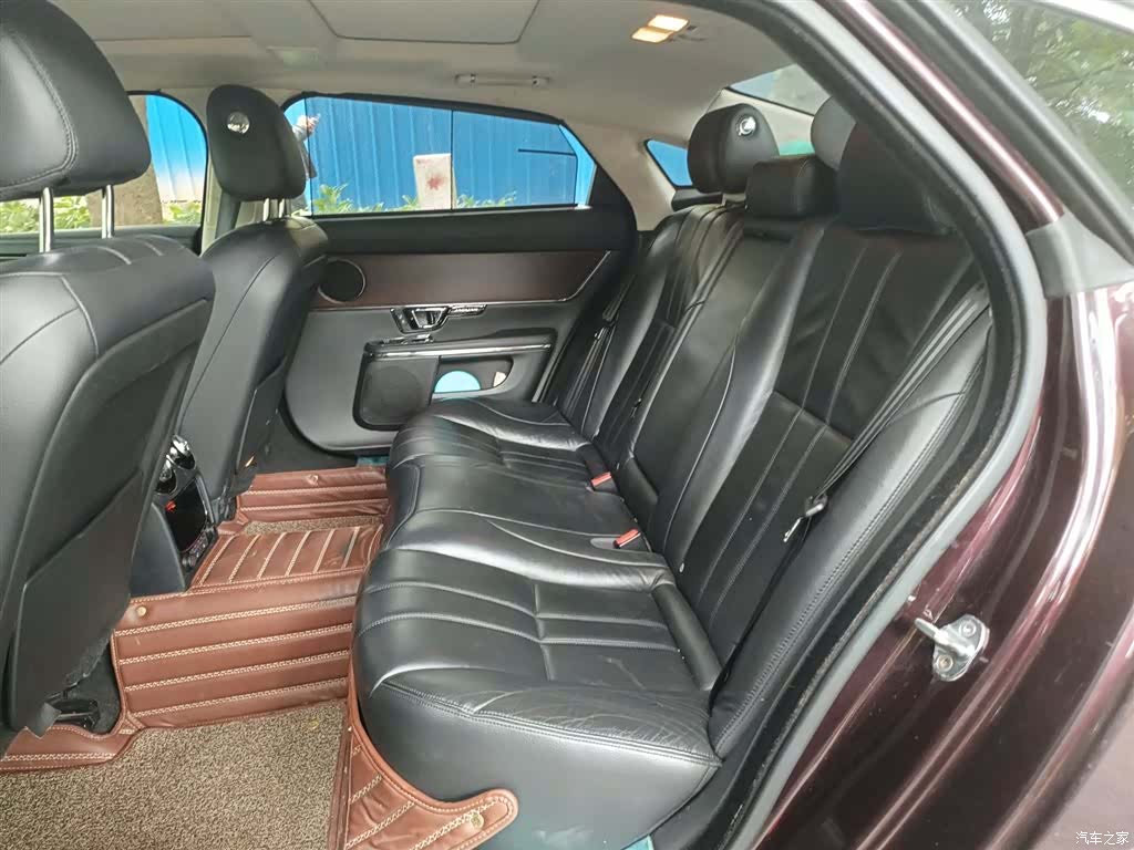 Jaguar XJ, 2016 15