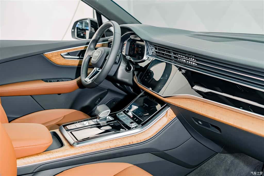Audi Q7, 2023 19