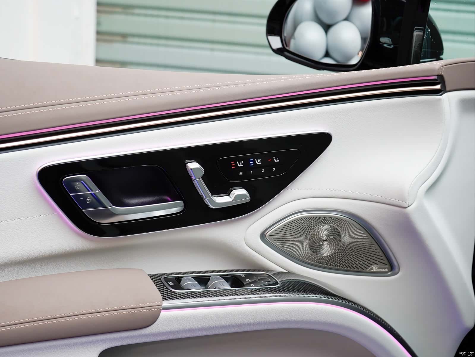 Mercedes-Benz EQS, 2025 13