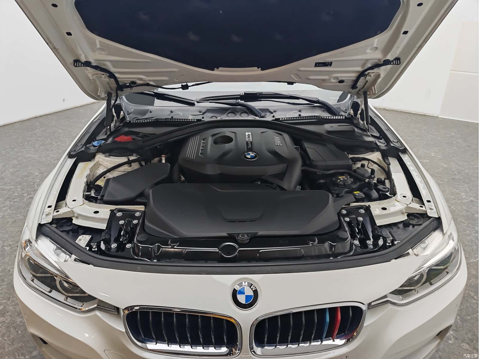 BMW 3 Series, 2019 13