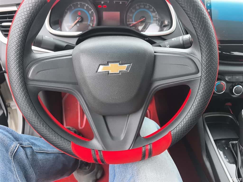 Chevrolet 320, 2019 11
