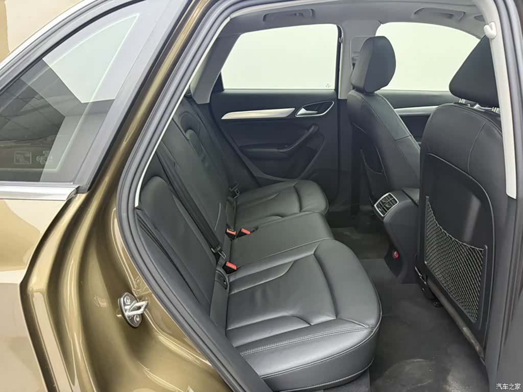 Audi Q3, 2015 18