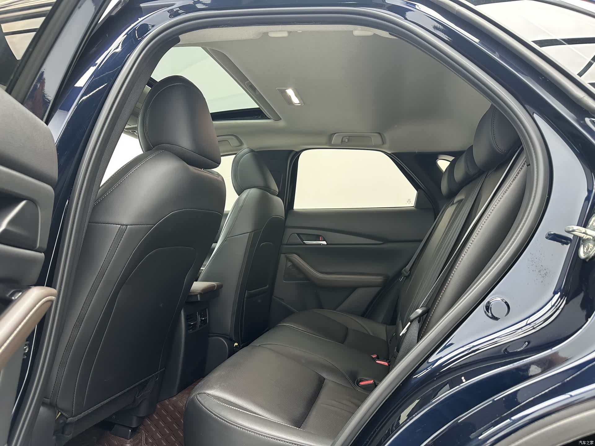 Mazda CX-30, 2022 6