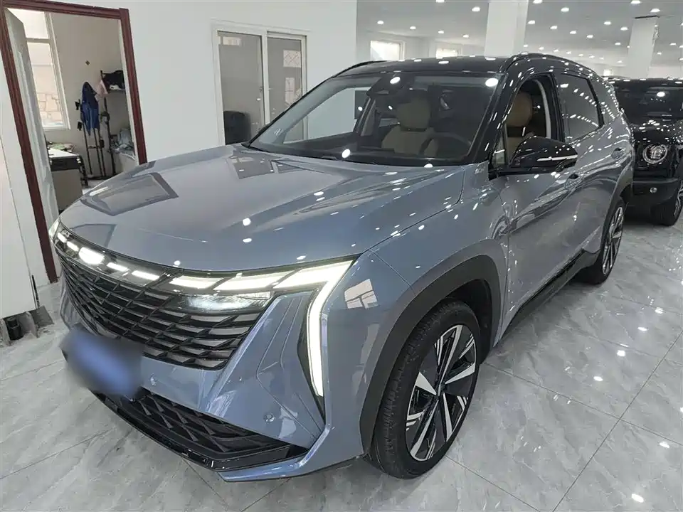 Geely Atlas L