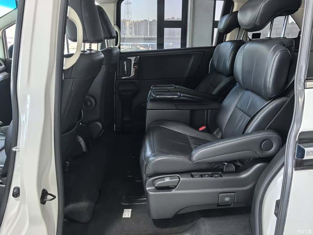 Honda Elysion, 2019 14