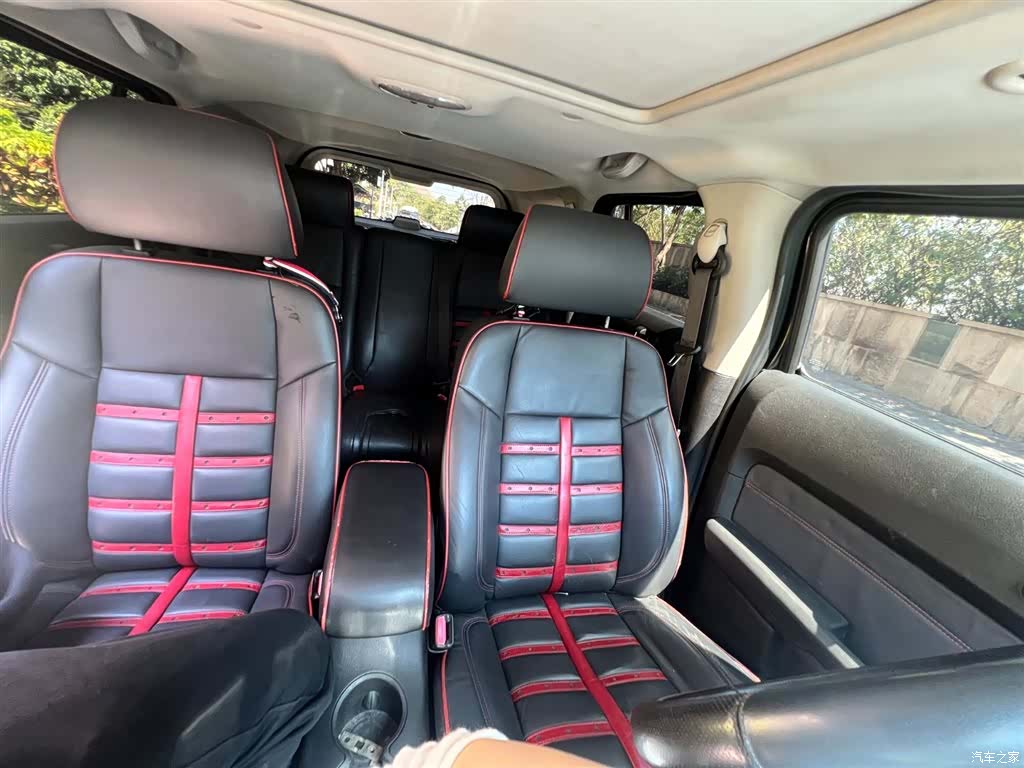 Hummer H3, 2009 9