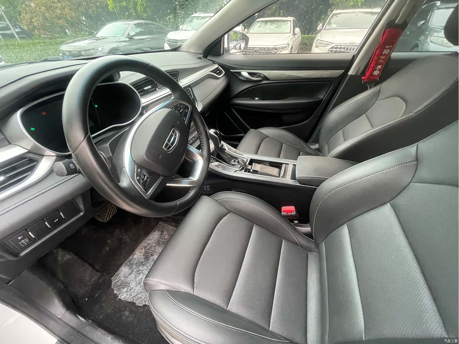 Geely Emgrand, 2020 11