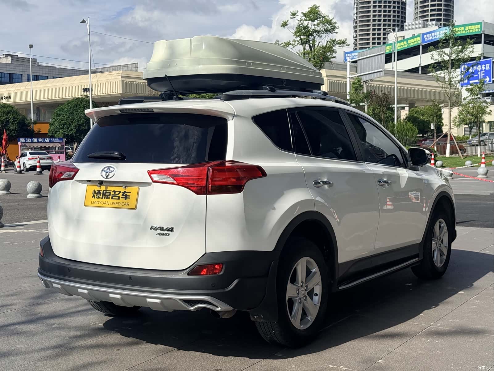 Toyota RAV4, 2015 7