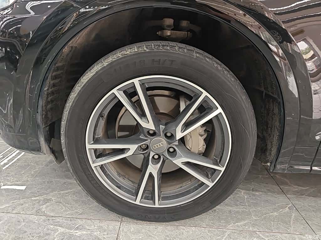 Audi Q5L, 2019 23