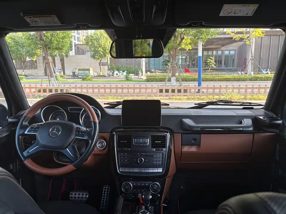 Mercedes-Benz G-class