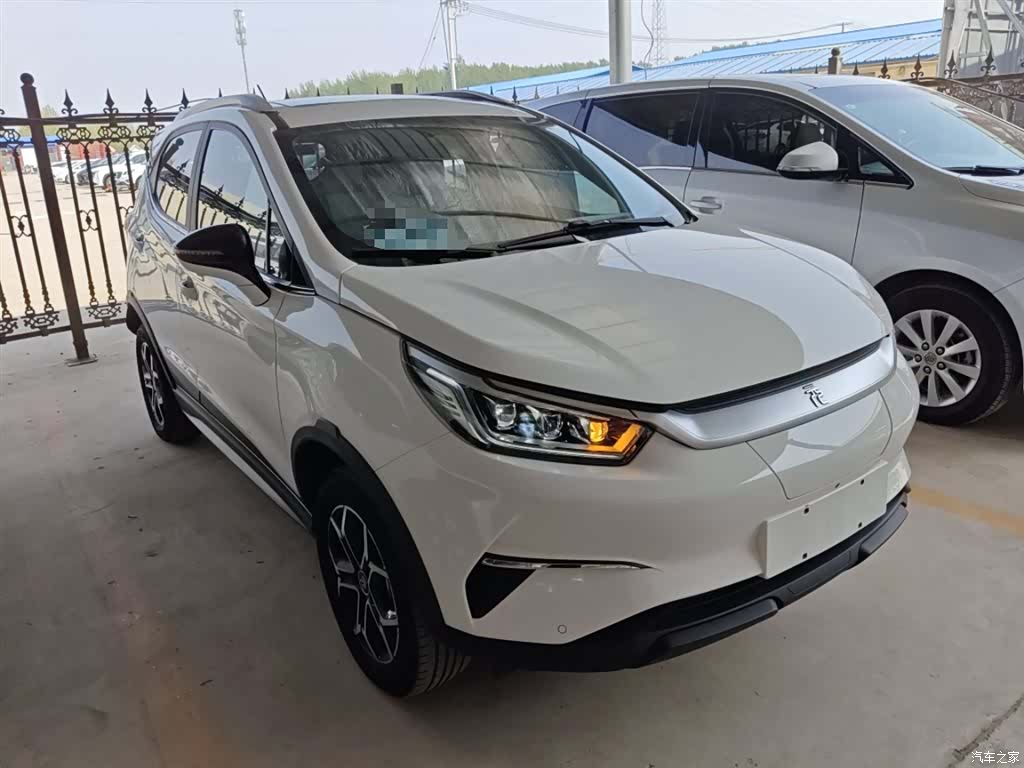 BYD Yuan, 2022 4