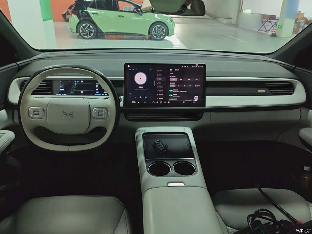 Xpeng G6, 2023 10