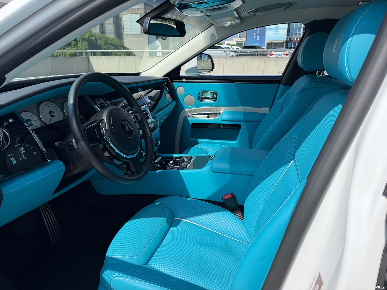 Rolls-Royce Ghost, 2020 11