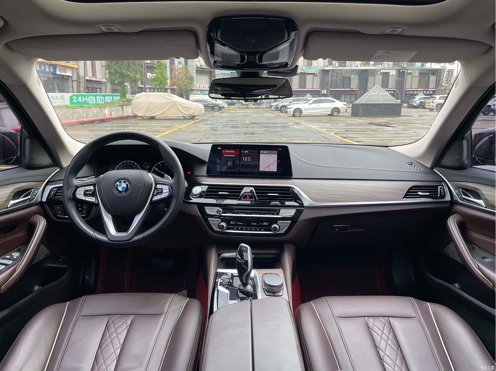 BMW 5 Series, 2019 все фото