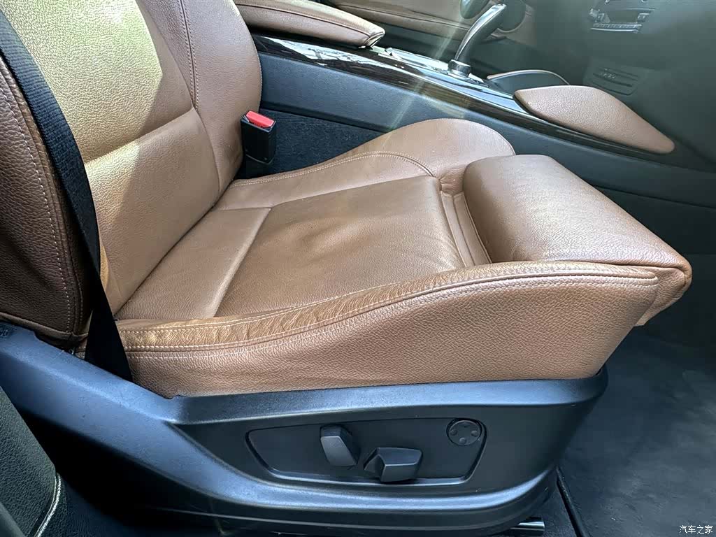 BMW X6, 2014 10