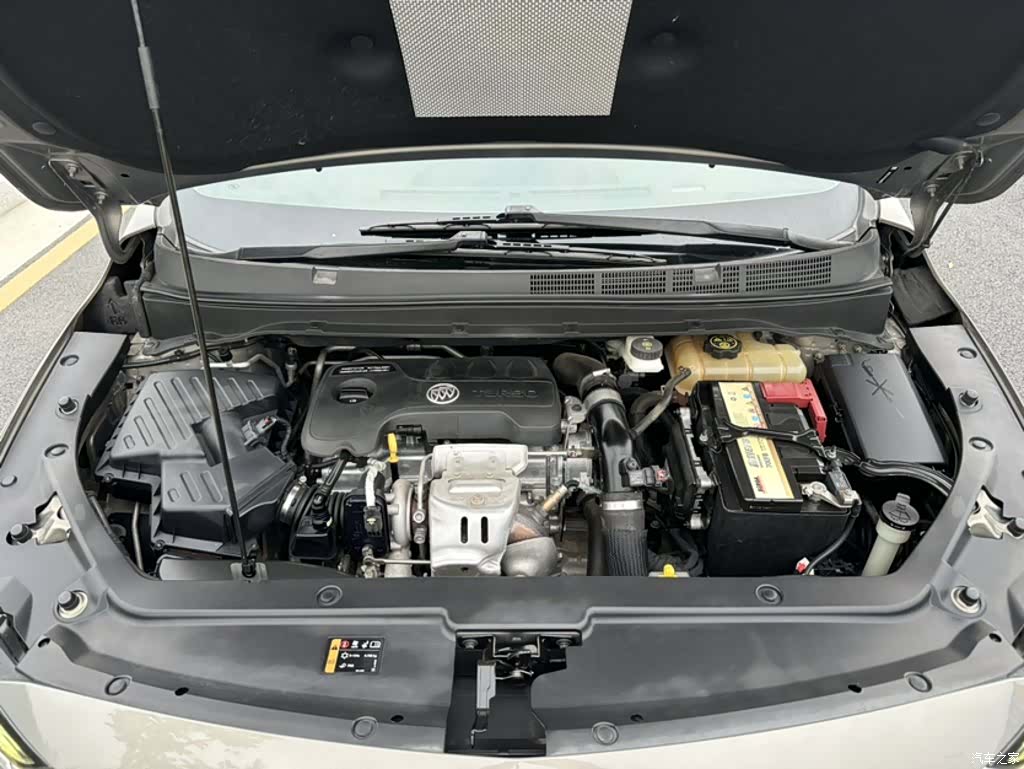Buick GL6, 2018 18