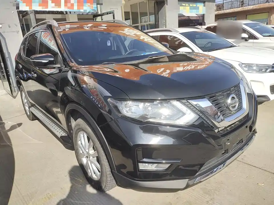 Nissan Qijun