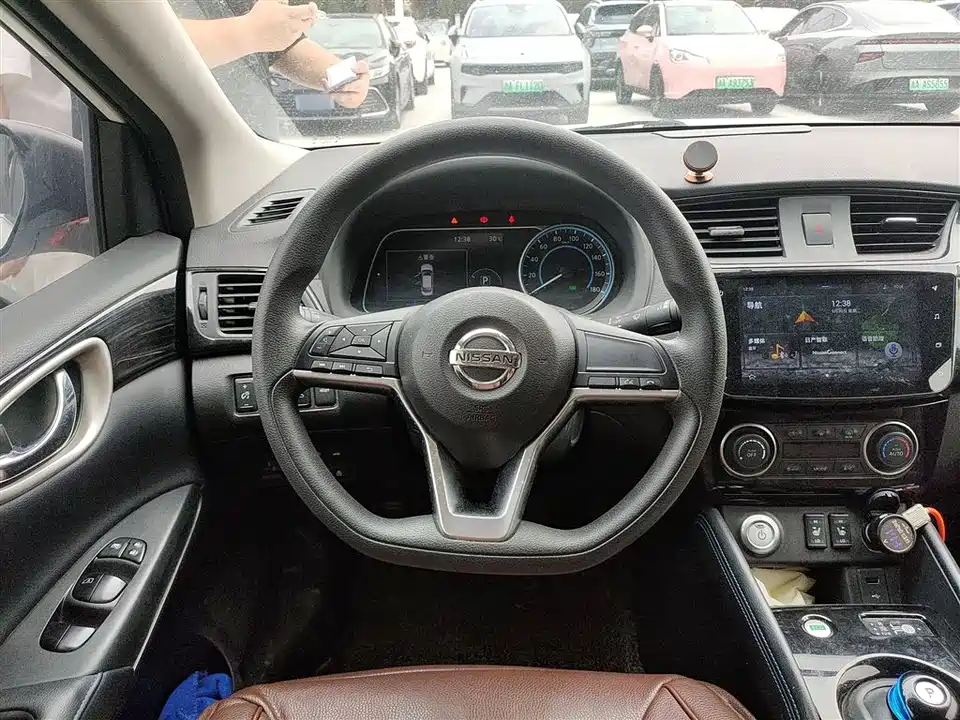 Nissan Sylphy Pure Electric