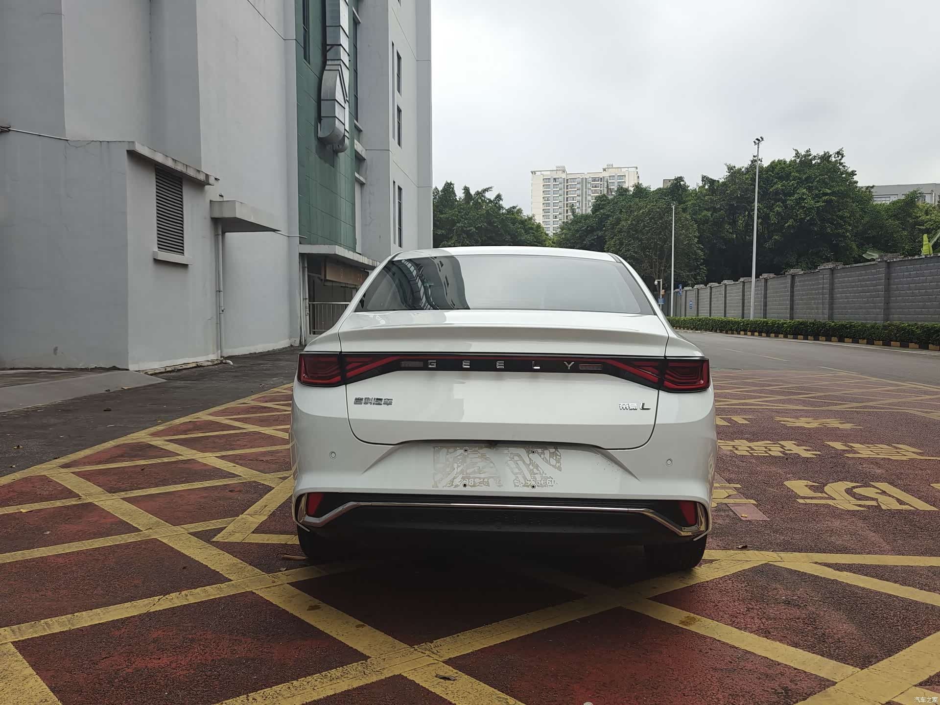 Geely Emgrand, 2022 23