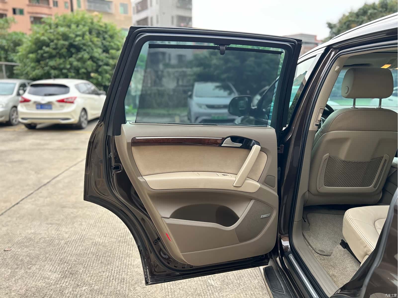 Audi Q7, 2010 18