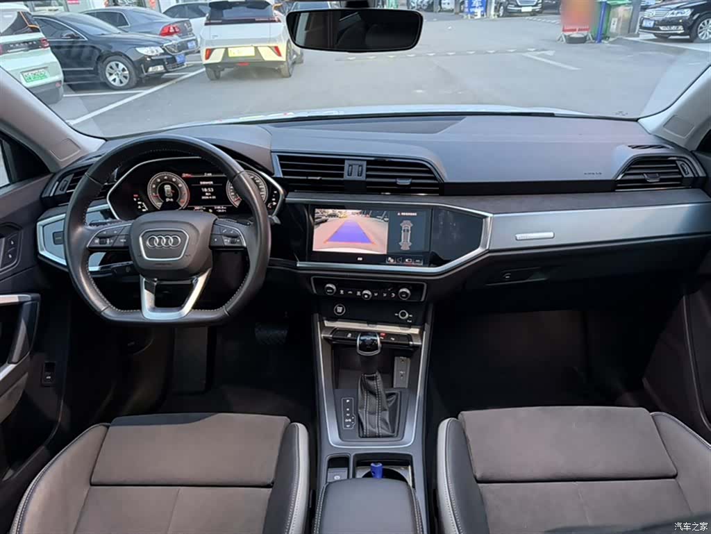 Audi Q3, 2022 14