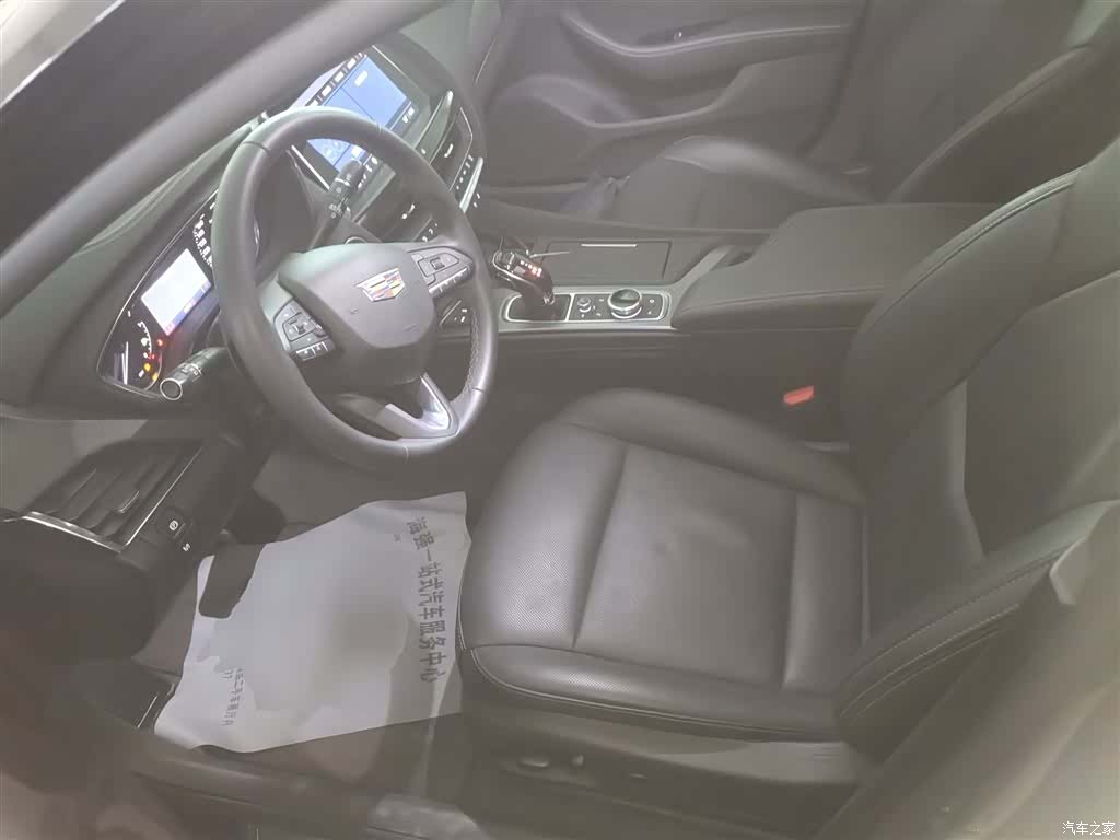 Cadillac CT5, 2023 14