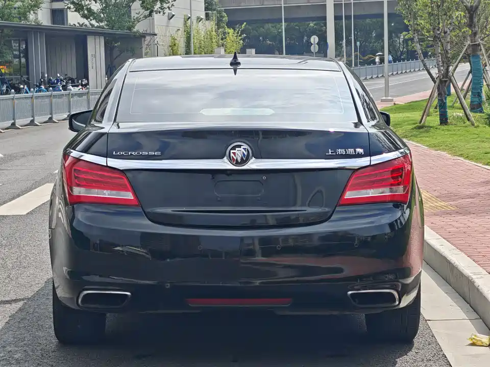 Buick Lacrosse