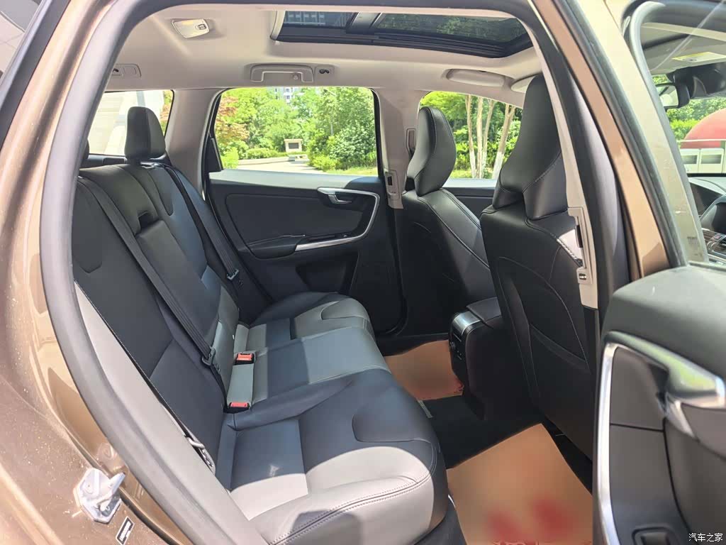 Volvo XC60, 2017 4