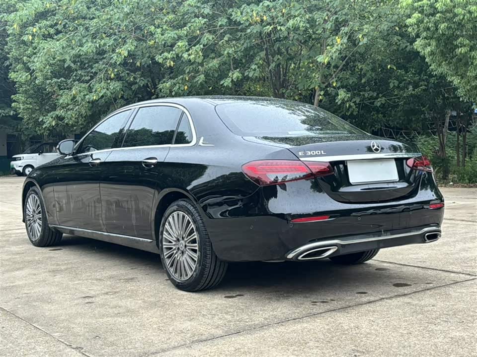 Mercedes-Benz E-class Mercedes-Benz E-class