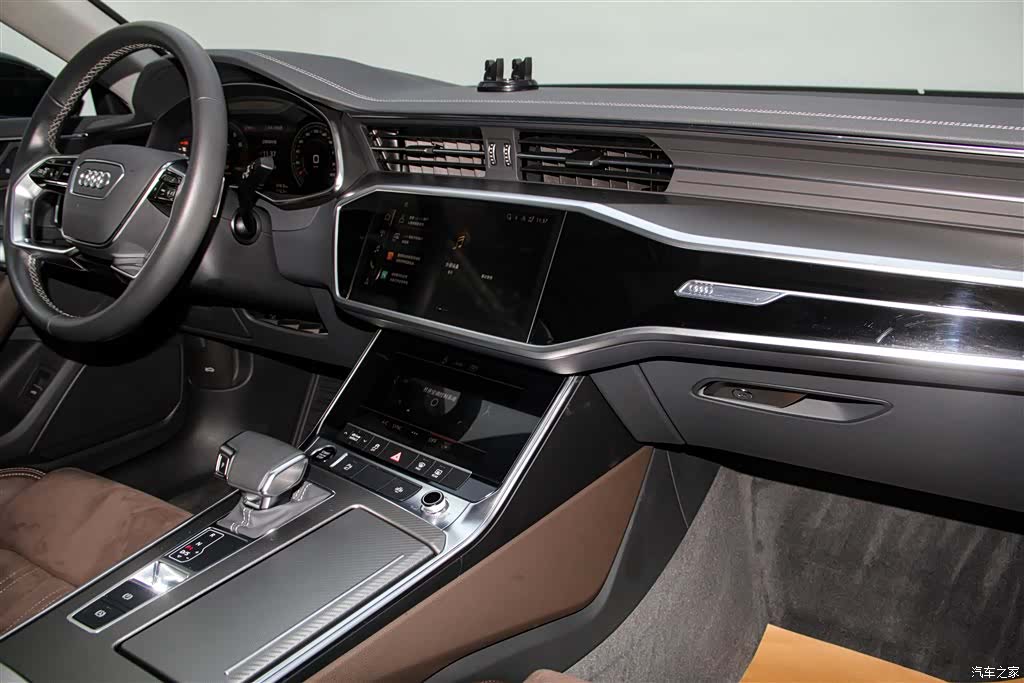 Audi A7L, 2024 29