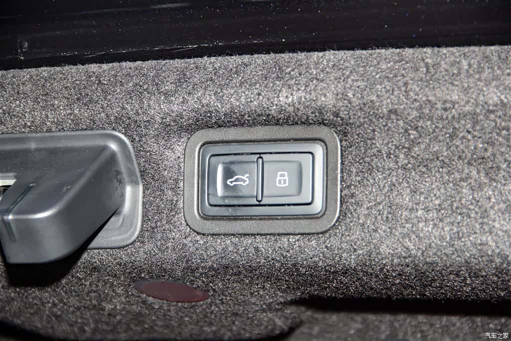 Audi A7L, 2024 31